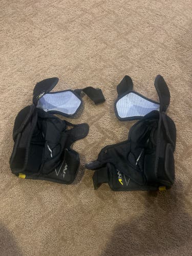 Intermediate Large Bauer Supreme Elbow Pads (Used)