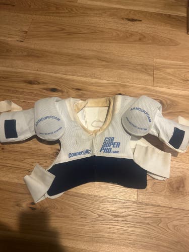 Men's Large Senior Techniflex SP750 Shoulder Pads (Used)