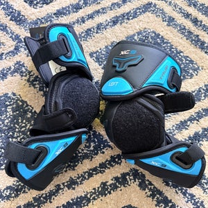 Senior Small True Xc9 Elbow Pads (New)