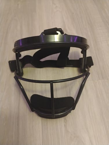 Softball Fielding Mask Face Guard (Used)