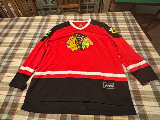 Chicago Blackhawks Blank XL Men's NHL Jersey (Used)