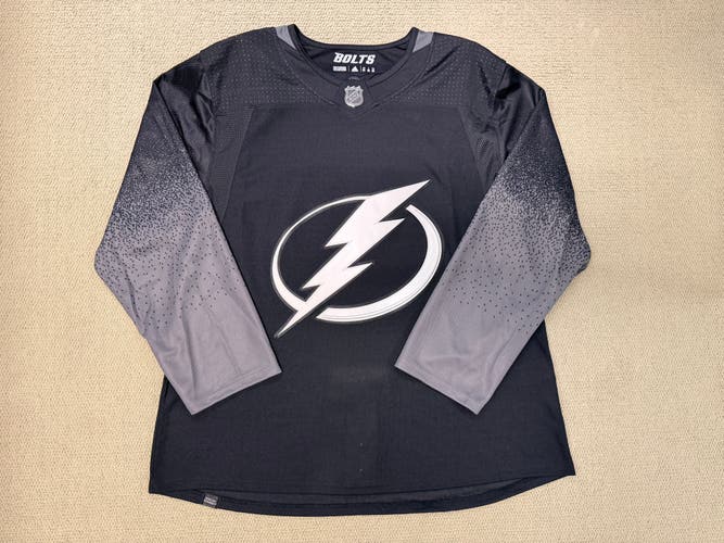 Authentic Adidas Tampa Bay Lightning third jersey - Size 56 - NWT