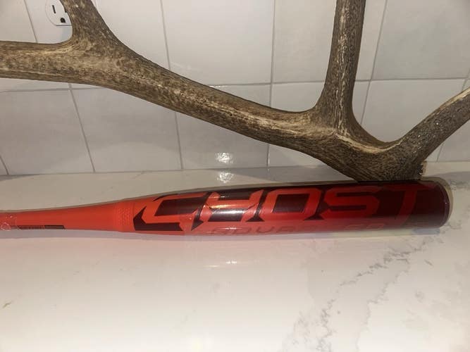 NIW 2026 Easton Ghost Advance 31/20 (-11) Fastpitch Softball Bat