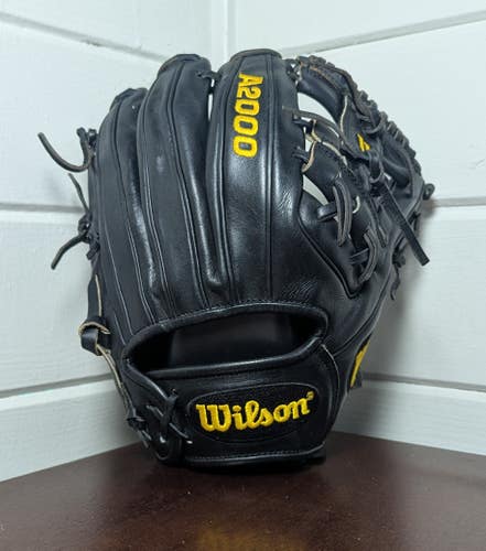 Wilson A2000 Pro Stock 11.5" Baseball Glove - DP15