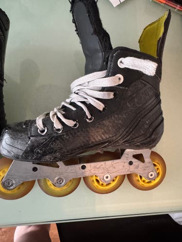 Bauer RS Inline Skates Regular Width Size 4 (Used)