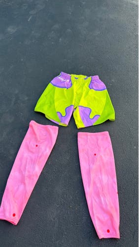 SPONGEBOB pant shell and socks (Patrick Star)