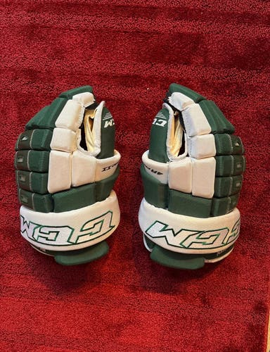 CCM Tacks 4 Roll Pro 2 Gloves 14" (New)