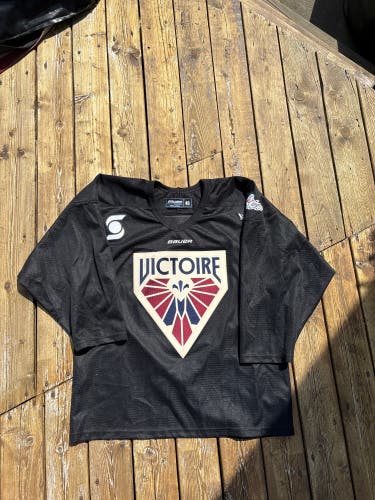 PWHL Victoire Black Small Adult Unisex Bauer Jersey (Used)