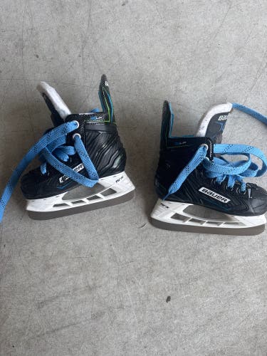 Bauer XLP Hockey Skates 7 (Used)