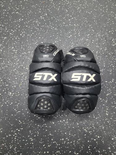 Used STX CELL III Lacrosse Arm Pads/Guards Black MD 11849-S000041675