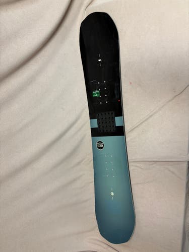 Flow Verve Snowboard Without Bindings 135 cm (Used)