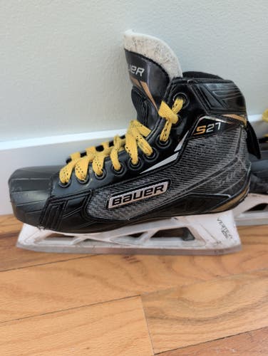 Bauer Supreme S27 Hockey Goalie Skates Regular Width Size 5 (Used)