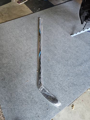 Senior Bauer Nexus Tracer Left Hand Hockey Stick P28 70 Flex (New)