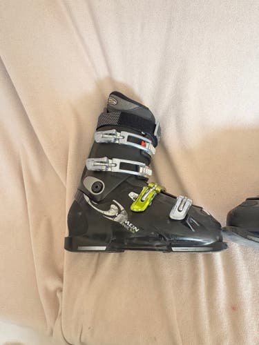Mondo 28 & 28.5 Men's Salomon All Mountain X Wave 9 Ski Boots (Used)
