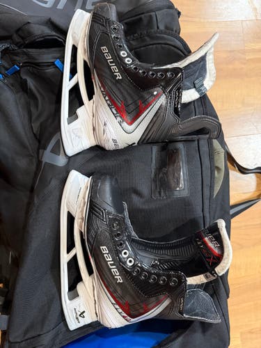Bauer Vapor Fly40 Hockey Skates 8.5 (Used)