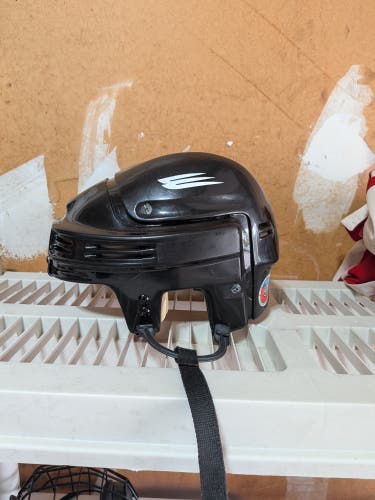 Large Bauer 3500 Helmet