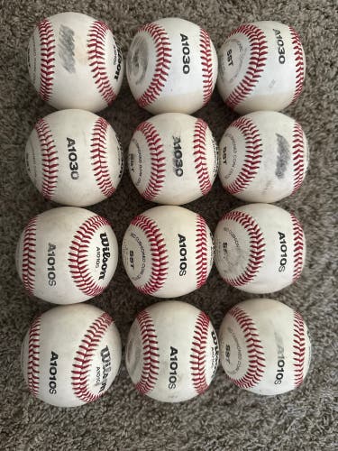 Wilson Baseballs 12 Pack (1 Dozen) (Used)