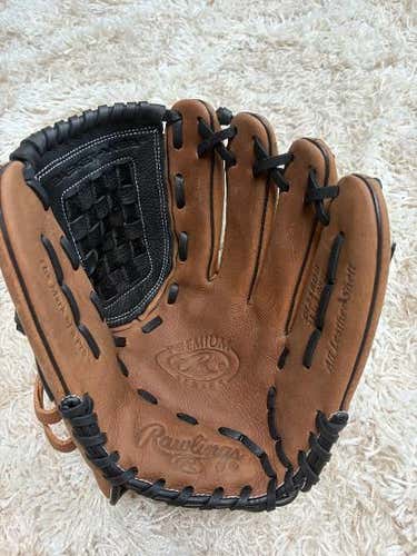Rawlings RH D125BDB Softball Glove 12.5" (Used)