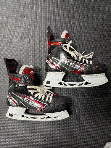2019 CCM JetSpeed FT2 Hockey Skates Regular Width 8 (Used)