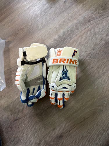 Brine King V Lacrosse Gloves (Used)