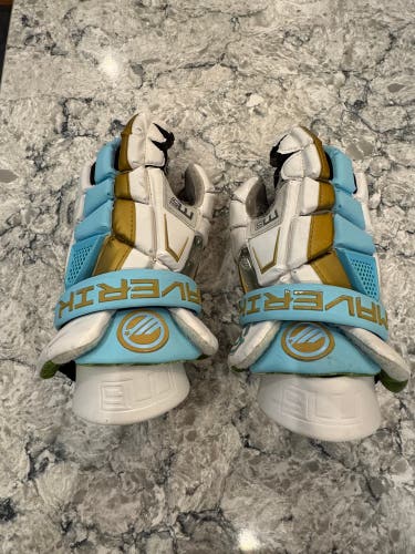 Maverik M5 Lacrosse Gloves (Used)