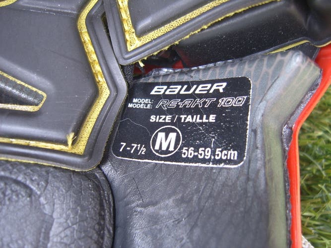 Bauer Re-Akt 100 Senior Ice Hockey Helmet sz Medium Red