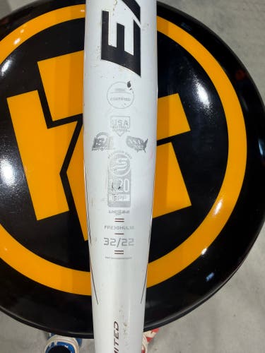 2023 Easton Ghost Unlimited Composite Bat (-10) 22 oz 32" (Used)