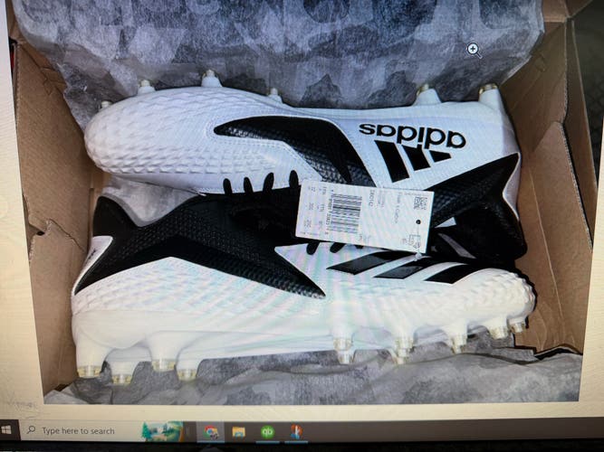 Men's Size M 14.0 (W 15.0) Adidas Freak X Carbon Low Top Molded Cleats (New)