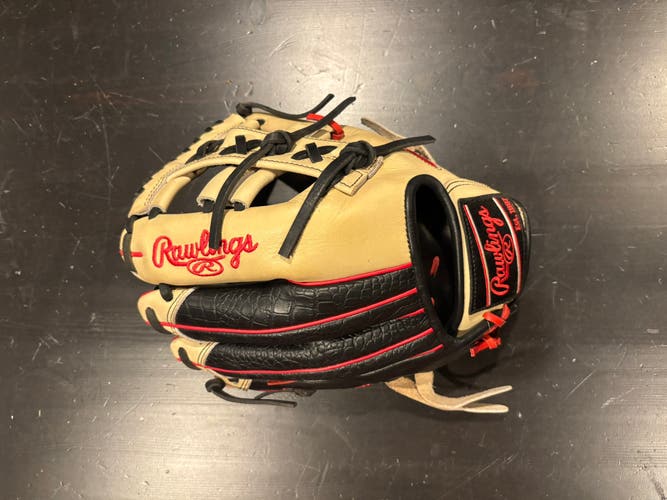 2025 Rawlings Heart of the Hide RH Infield Baseball Glove 11.5" PROR204 (Used)