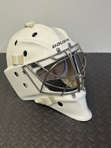 S21 Bauer 960 Profile Senior Large White Goalie Mask W/ New SS Cat Eye Cage + Foam (Used)