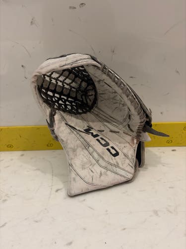 CCM EFlex 6 Regular Pro Stock (Used)