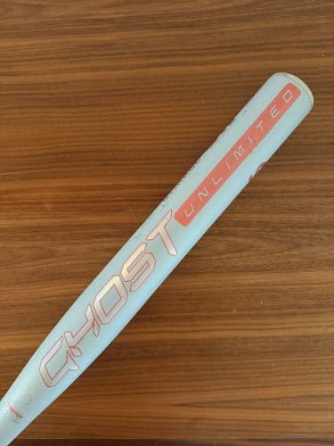 2025 Easton Ghost Unlimited 33/23 (-10) Fastpitch Softball Bat
