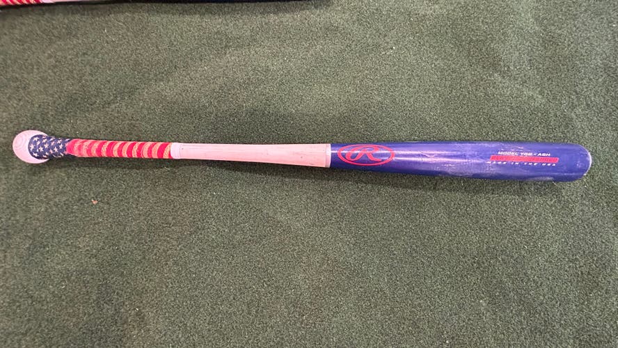 Rawlings Y62AUS 31" Youth Ash Wood Baseball Bat | Red/White/Blue | Used
