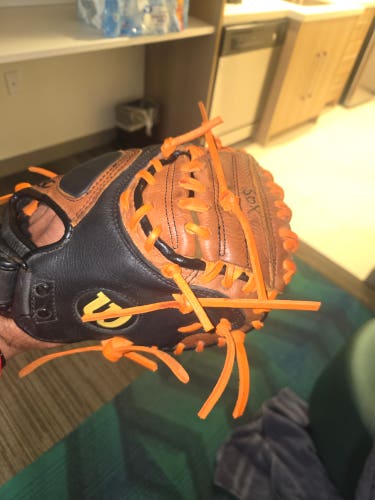 Wilson RH Catcher's A500 Baseball Glove 31.5" (Fully relaced and conditioned)