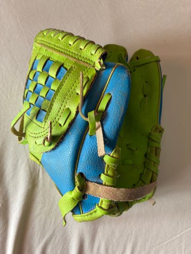 Marucci RH Baseball Glove 8.5" (Used)