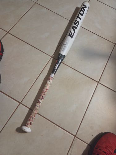 2023 Easton Ghost Composite Bat (-10) 24 oz 34" (Used)