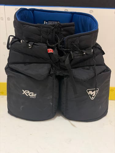 Senior Medium Mckenney XPG2 Pro Hockey Goalie Pants (Used)