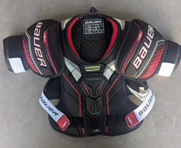 Large Junior Bauer NSX Shoulder Pads (Used like new)