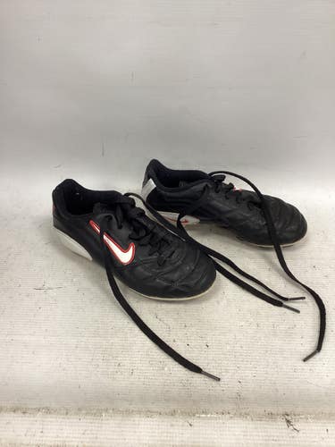 Used Nike Soccer Cleats Black Junior 03.5 11851-S000048724