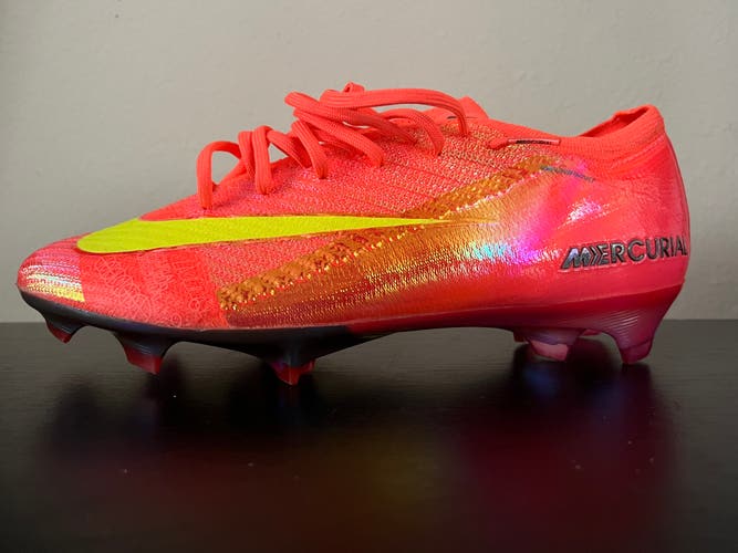 Nike Mercurial Vapor 16 Elite SE Cosmic Speed Men's Size 9 FQ8682-800 NEW NO BOX