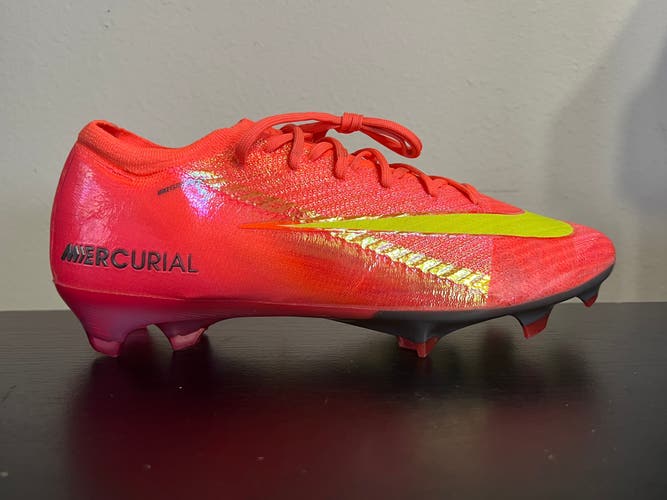 Nike Mercurial Vapor 16 Elite SE Cosmic Speed Men's Size 9 FQ8682-800 NEW NO BOX