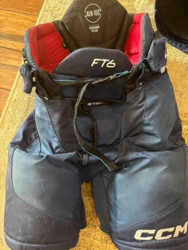 Youth Medium CCM JetSpeed FT6 Hockey Pants (Used)