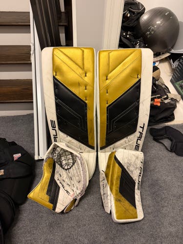 34" True HZRDUS Goalie Leg Pads Pro Stock (Used)