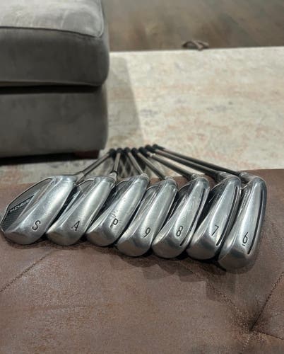 Men's 2022 TaylorMade Stealth Left Hand Iron Set Regular Flex (Used)