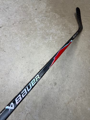 77 Flex P92 Senior Bauer Flylite Left Hand Hockey Stick NCAA Pro Stock (New)