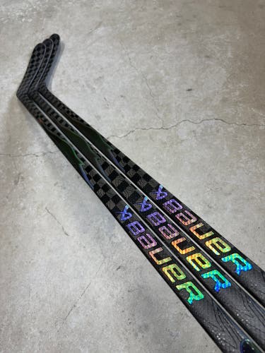 3 PACK 82 Flex P90TM Senior Bauer Flylite Right Hand Hockey Stick NCAA Pro Stock (New)