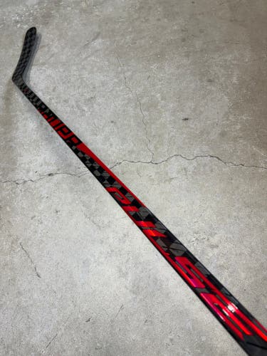 87 Flex P88 Senior Bauer Pulse Right Hand Hockey Stick (New) Pro Stock