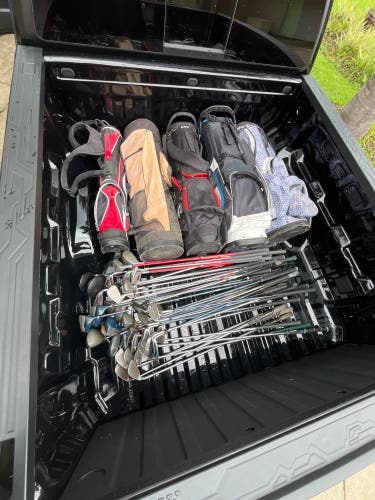 Golf Equipment Lot – 5 Bags + 46 Clubs + 350 Golf Balls