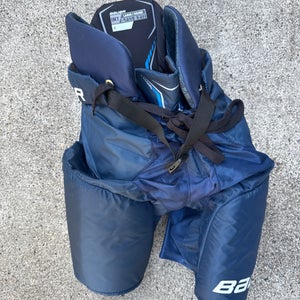 Bauer x navy pants intermediate large like new