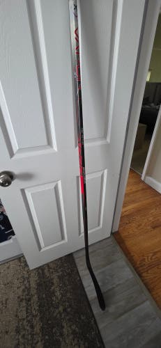 Bauer vapor x3.7 LH Hockey Stick  P88 65 Flex